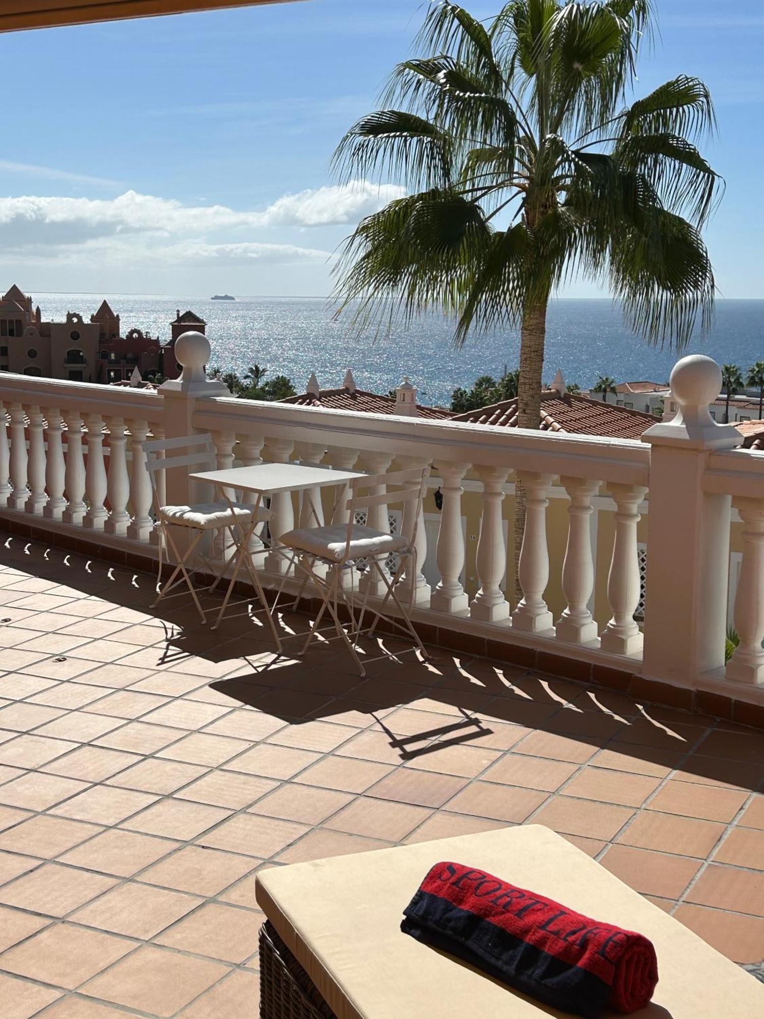 Playa Del Duque-Amazing Views 2 Bedroom Costa Adeje  Esterno foto